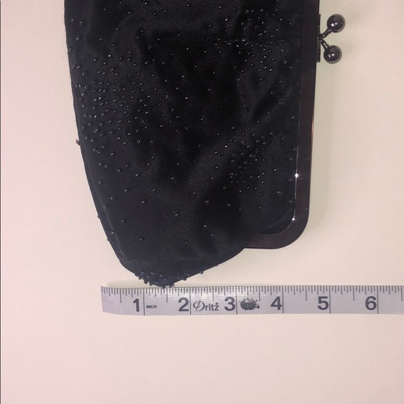 Black Beaded Express Clutch - Picture 8 of 10